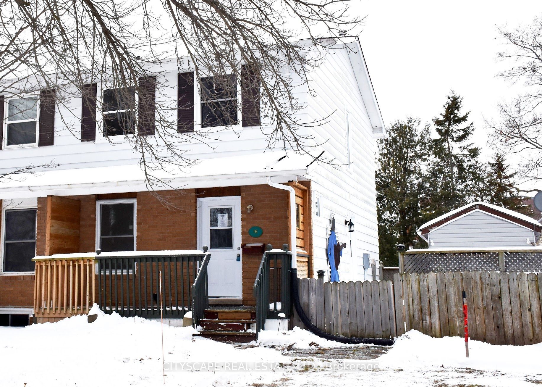 Semi-Detached 2-Storey Home in Collingwood