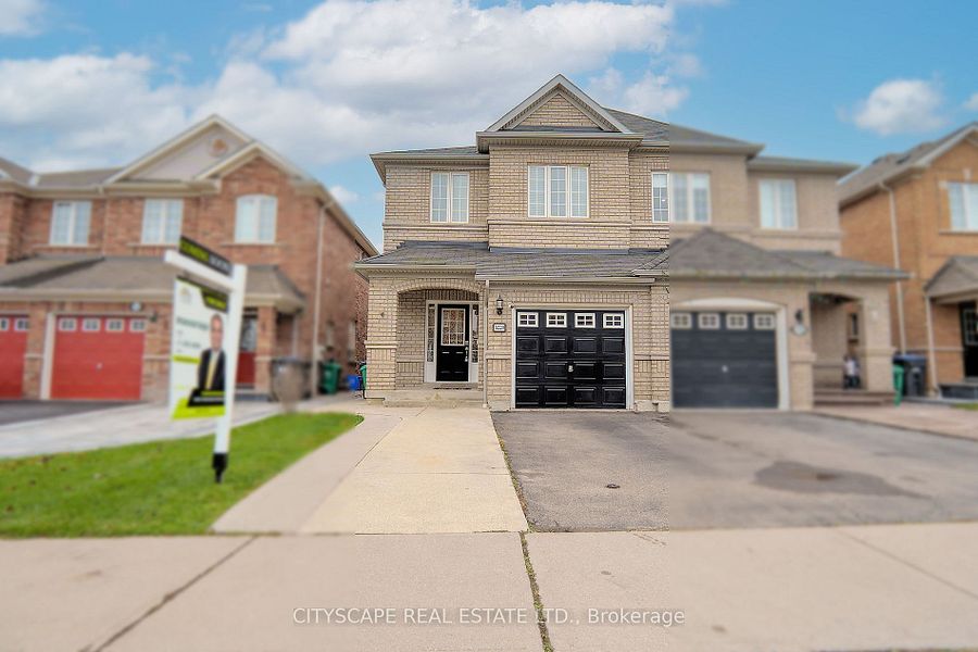 Modern Home for Sale in Churchill Meadows