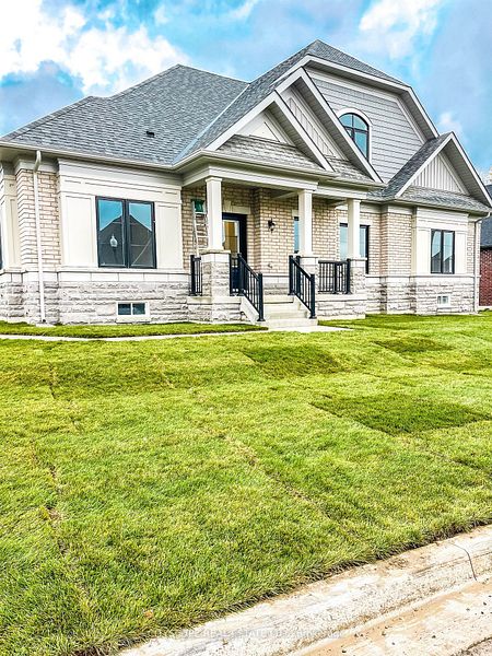 Luxury Bungaloft for Sale in Scugog