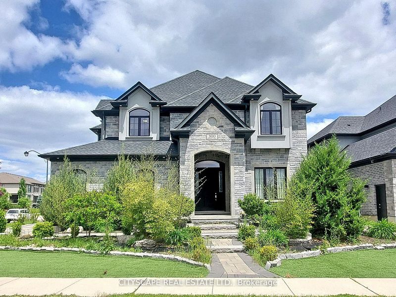 Stunning Home for sale in Carriage Crossing