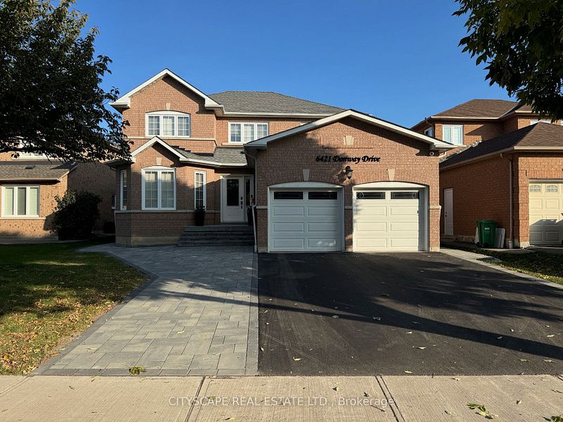 Beautiful Apartment for Lease in East Credit