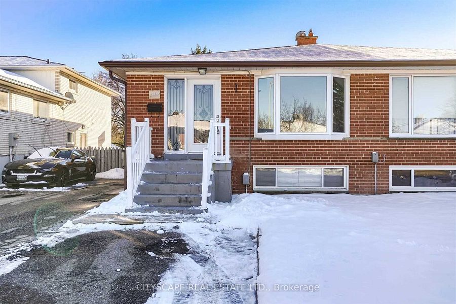 Beautiful 3-Bed Home for Lease in Mississauga