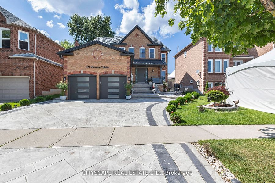 Beautiful 4-Bed Home for Lease in Brampton