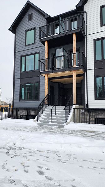 Beautiful End-Unit Townhouse for Lease|Guelph