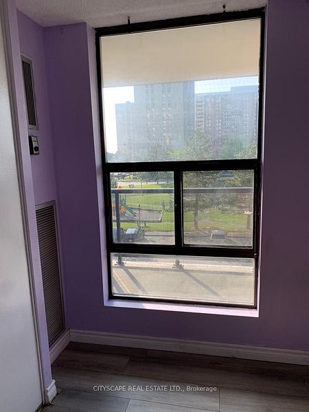 Beautiful 2-Bed Condo for Lease in Brampton