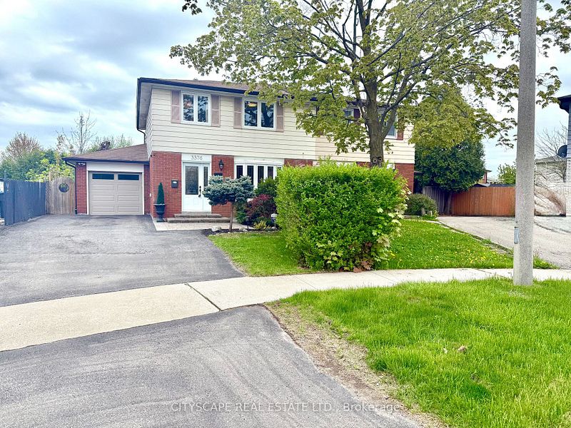 FOR SALE IN MISSISSAUGA