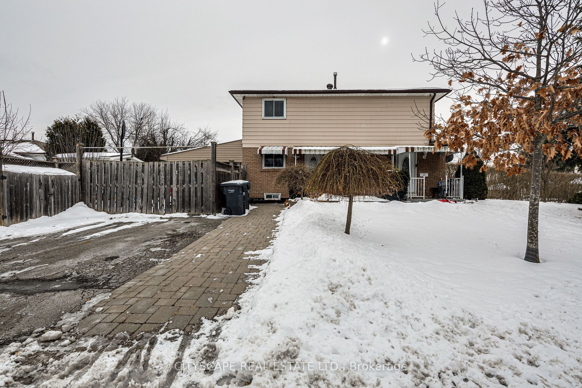 FOR LEASE IN BRAMPTON