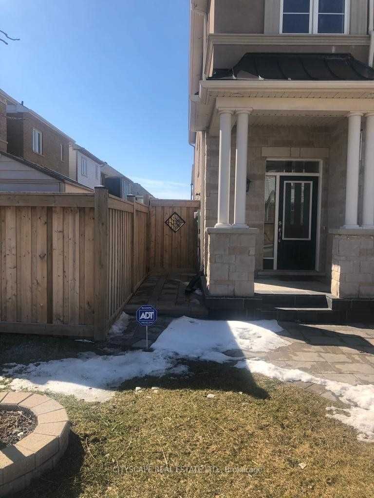 BASEMENT FOR RENT IN MILTON