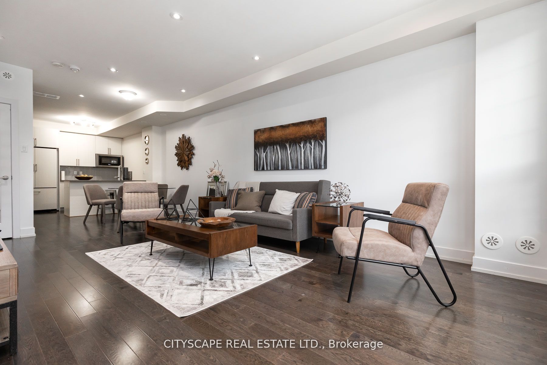 FOR LEASE / RENT IN TORONTO